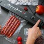 Aparat de sigilat si vidat Vacuum Sealer S, 90W - 5 pungi vidat Cadou
